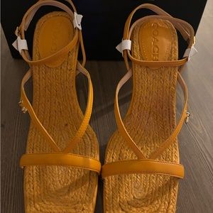 Coach Kaia Papaya Heel size 9